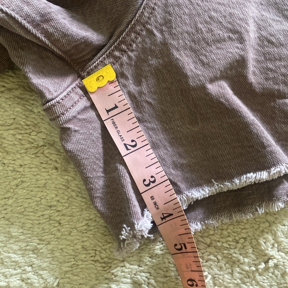 Universal Thread Shorts Vintage Midi Denim Stretch Cut Off Size 12 - Picture 10 of 13